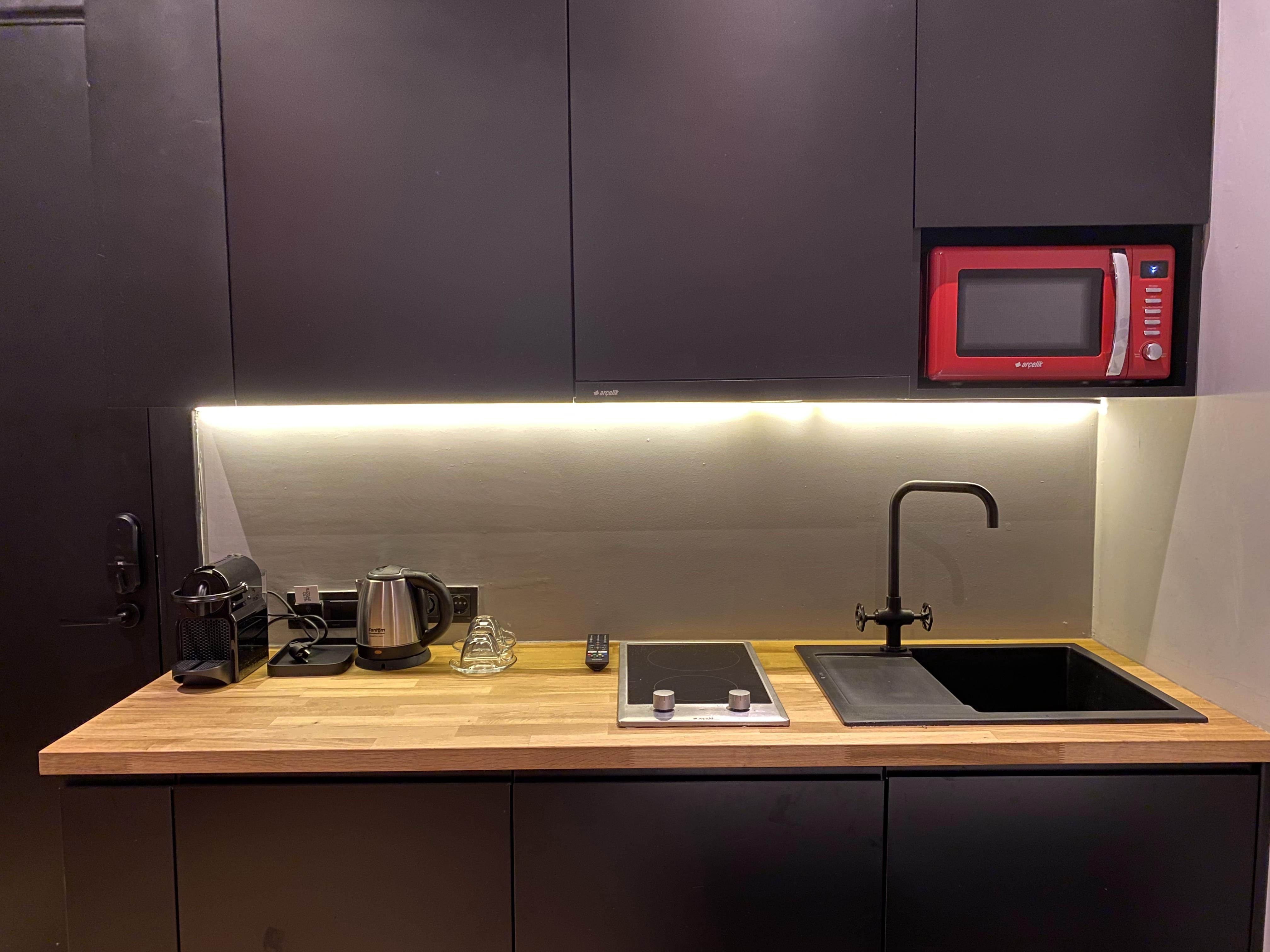 RUZ Hotels Istanboel Buitenkant foto A modern kitchen
