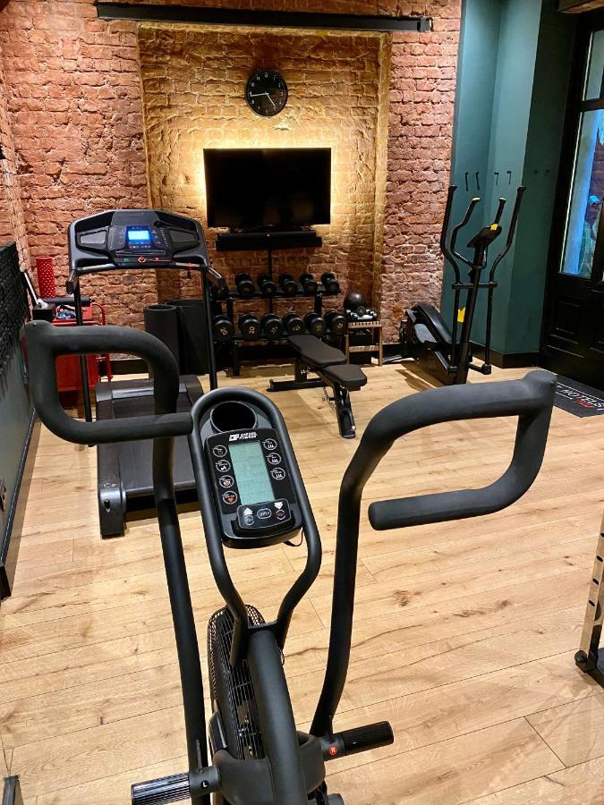 RUZ Hotels Istanboel Buitenkant foto Elliptical trainer